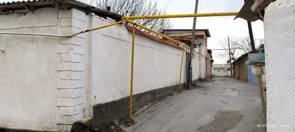 Очень срочно продаётся дом в городе ориентир гор ГАИ