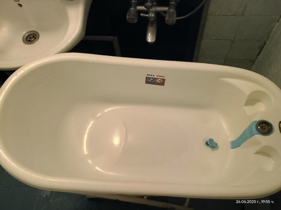 Вана Lorelli  със стойка