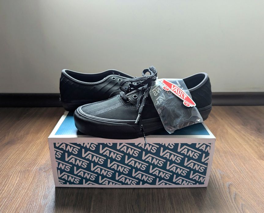 Vans Vault Authentic VLT LX
