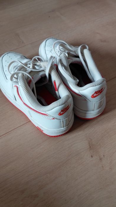 Adidasi Nike 29,5