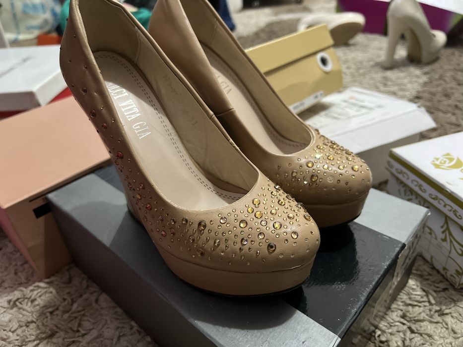 Туфли всего 1000 тг