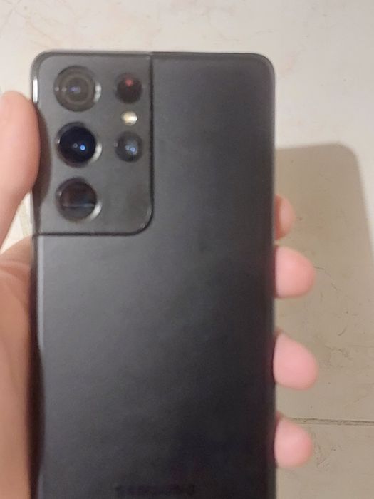 Обменяю Samsung S21y