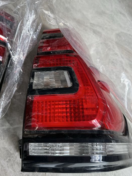 Фонари задние Toyota Prado 150