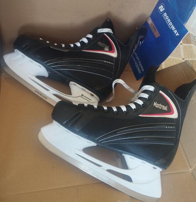 Коньки хоккейные. Кроссовки, кеды - новые