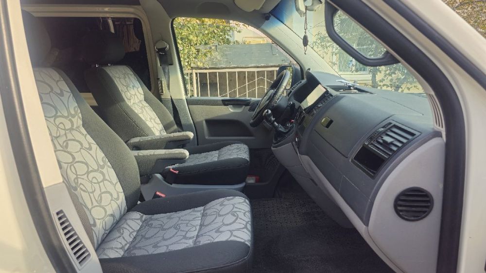 Volkswagen Transporter T5 Минивен