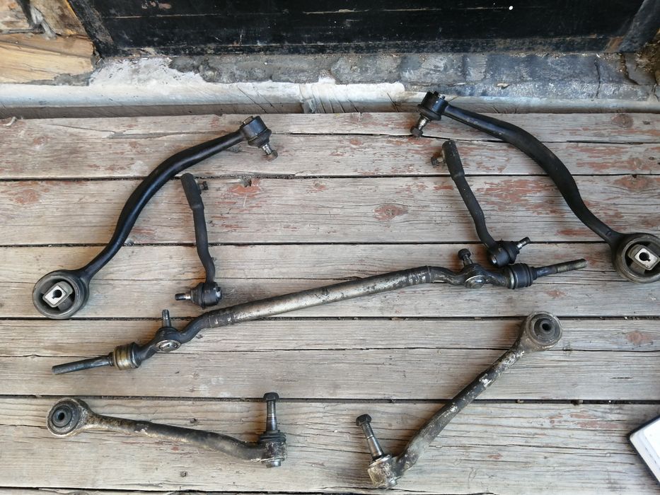 Продам рычаги на Бмв728