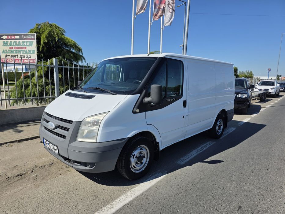 Ford Transit - 2.2 TDCI 85Cp - Stare foarte buna, proprietar de 4 ani! Inmatriculata, acte la zi! Revizie efectuata recent!