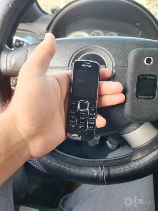 Perfektum Nokia 2228
