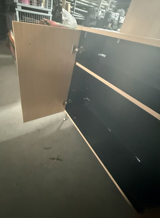 Офис мебели бюро, два шкафа