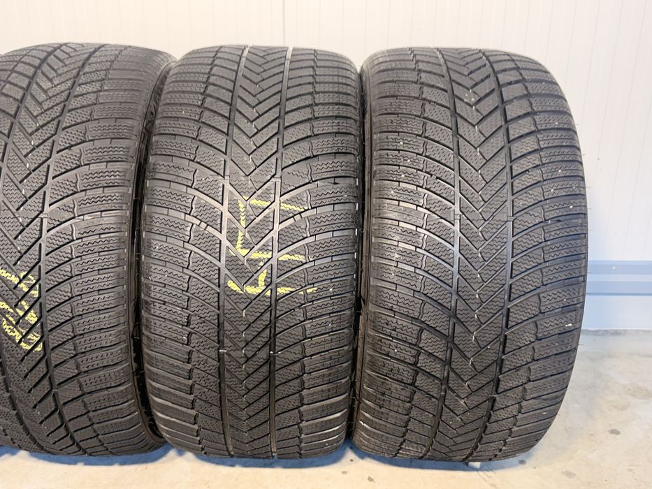 295/35/21; 265/40/21 зимни гуми BRIDGESTONE BLIZZAK LM005