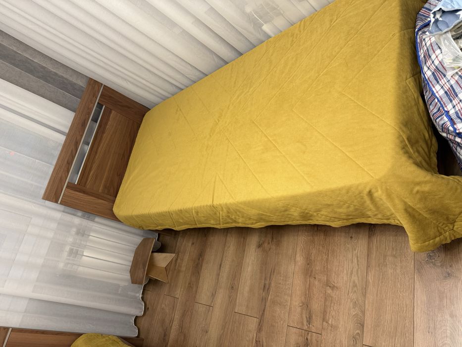 Две односпальные кровати