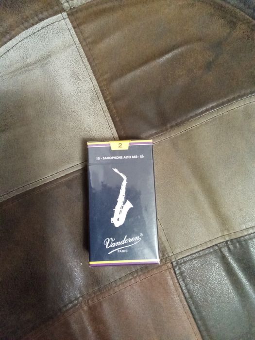 Платъци за алт саксофон Vandoren