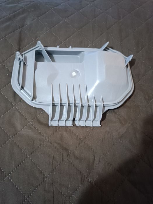 Авточасти Мерцедес 124