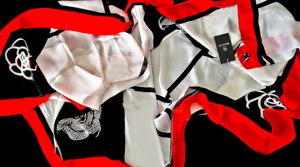 Стилен и красив копринен шал