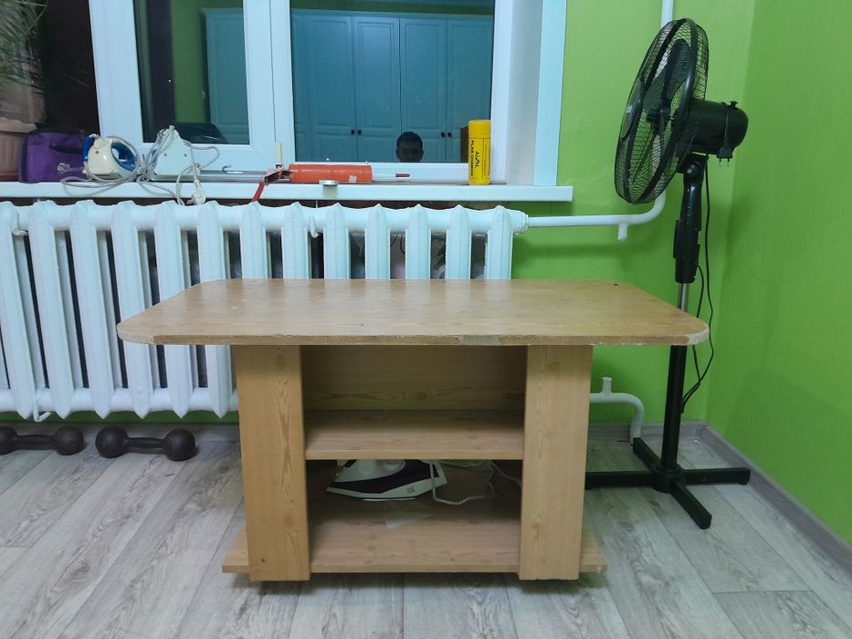 Журнальный столик