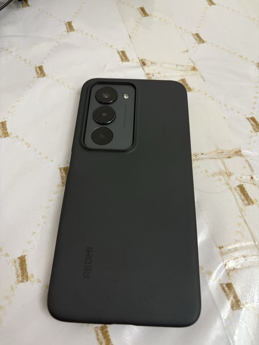 Redmi 15 6 GB /128 GB черный