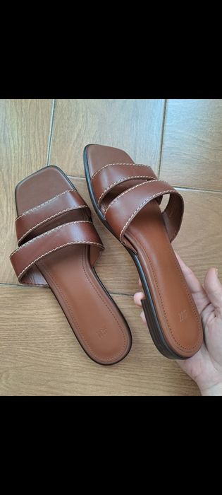 Papuci maro, vara