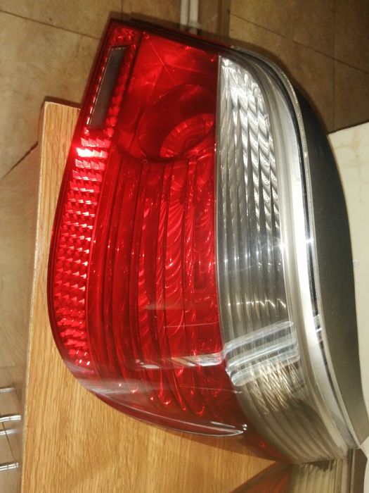 Оригинален ляв стоп BMW E60-опушен