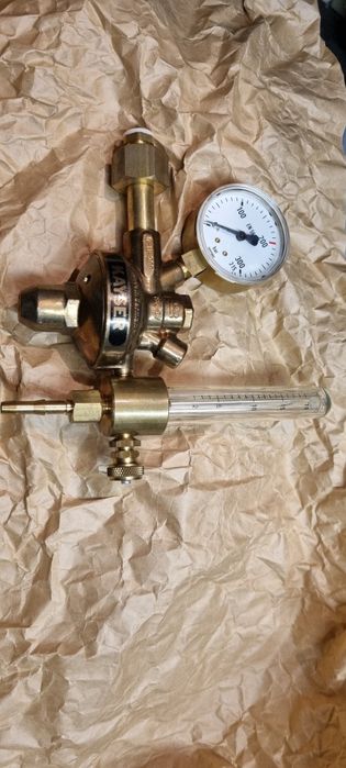 Reductor de presiune pt co2 .argon