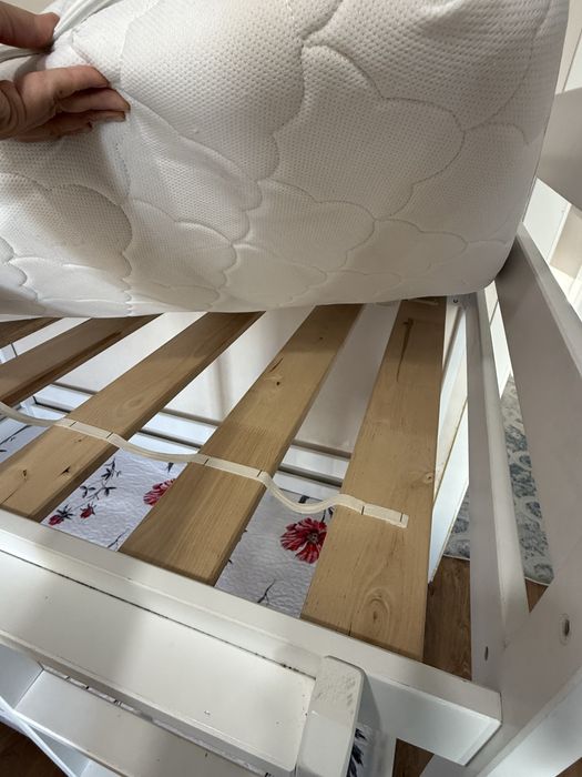 Детский кровать