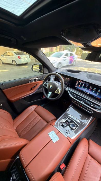 BMW X7 xDrive 40i 2026 год