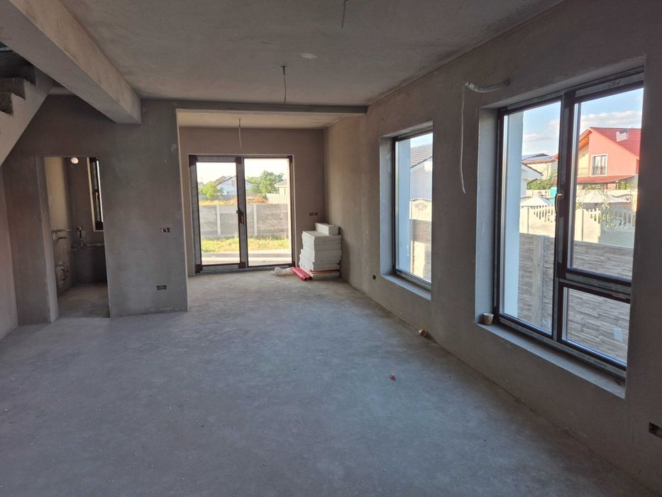 Duplex in centrul Comunei Sacalaz P+E+Pod, 4 camere