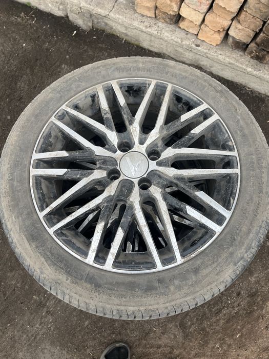 Продаю титанки carwel р16