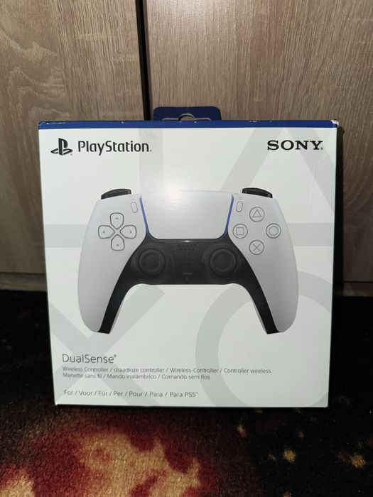 DualSense джойстик за ps5