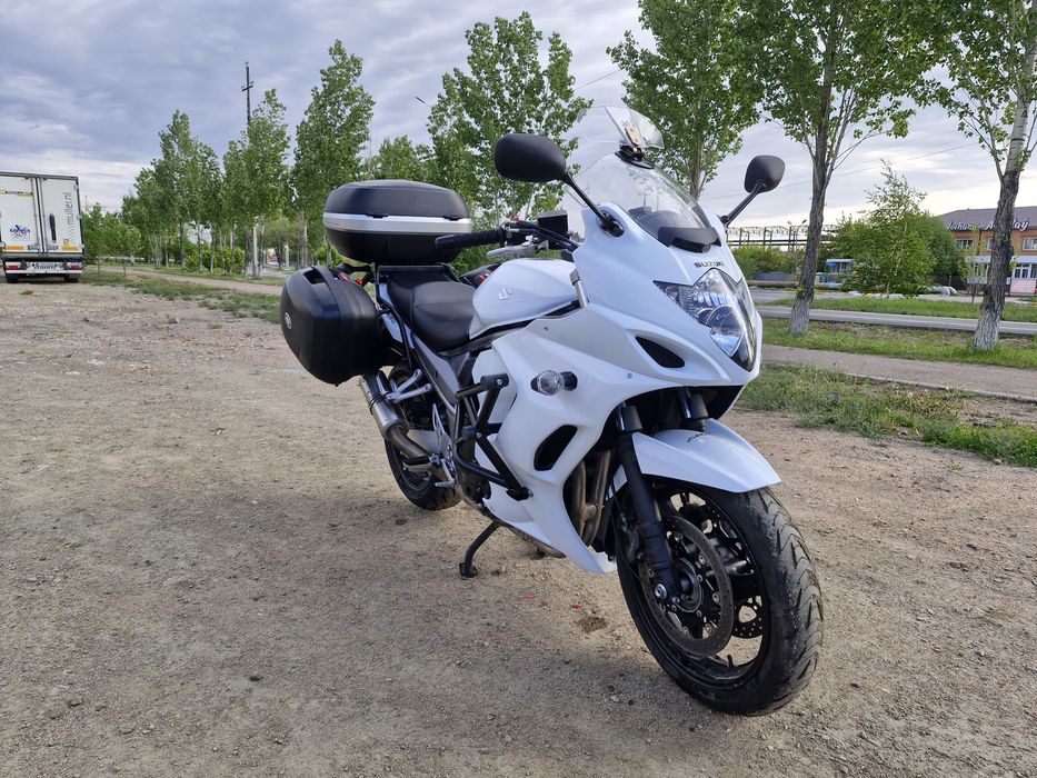 Suzuki GSX 1250 FA (bandit)