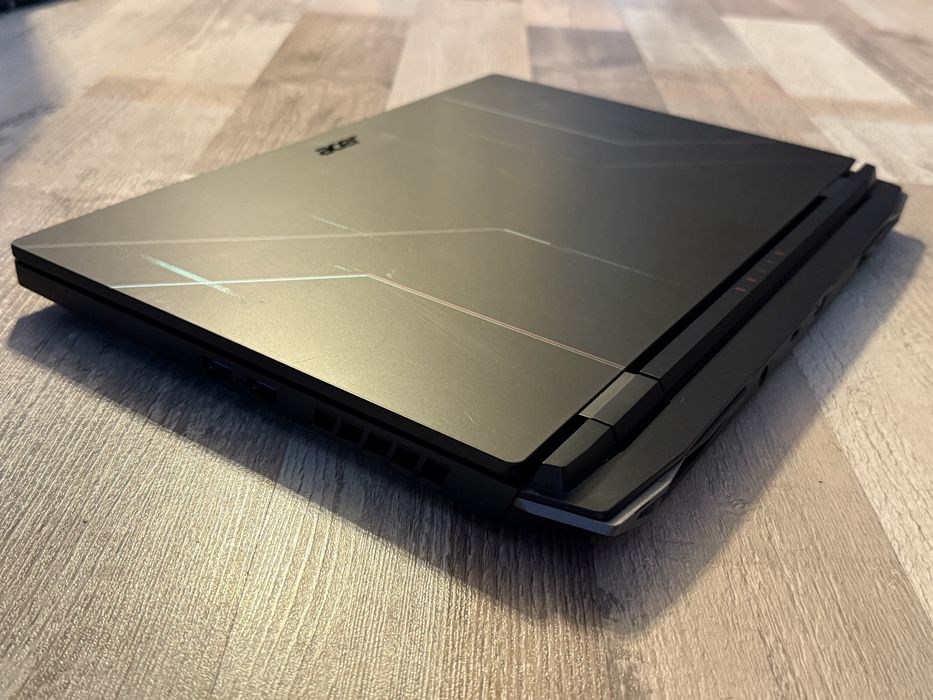ГАРАНЦИЯ! Лаптоп Acer Nitro 5 Black i5 12th / RTX 4060 8GB / 32GB DDR5 RAM / 512GB NVMe SSD / 15.6 FHD IPS 144Hz SlimBezel екран