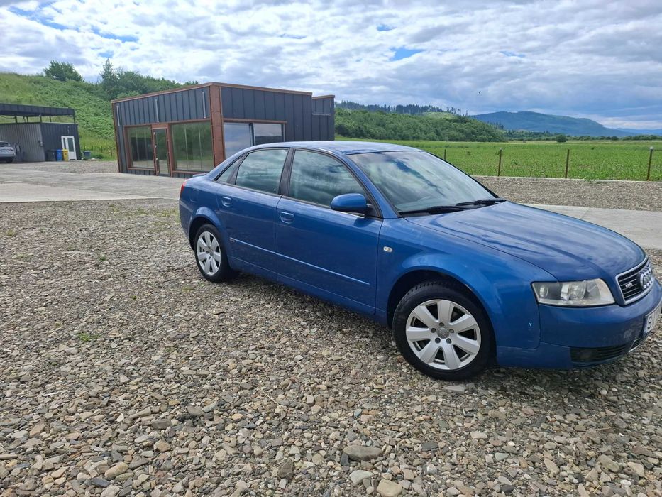Audi A4 2002 1.6 benzină