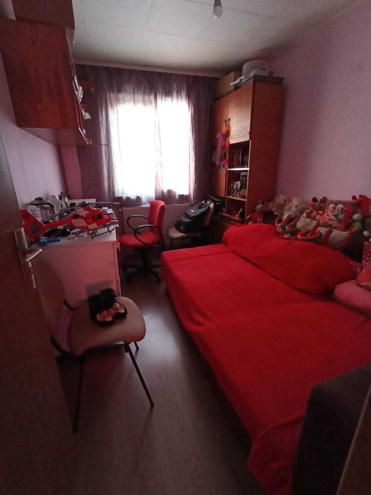 Apartament 4 camere Zona Dacia - persoana fizica