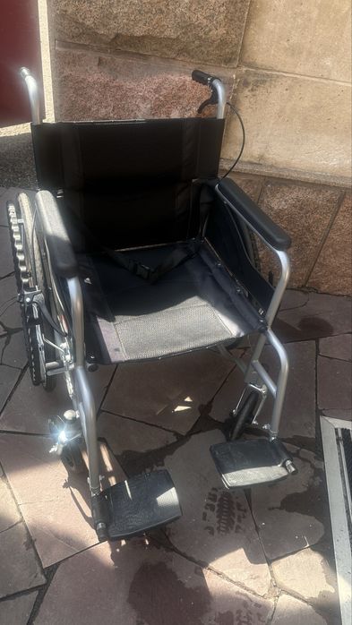 Инвалидная коляска!