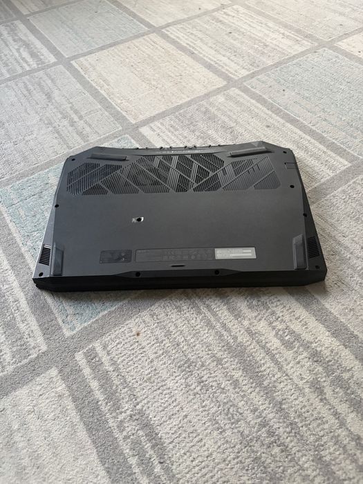 ноутбук Acer Nitro 5