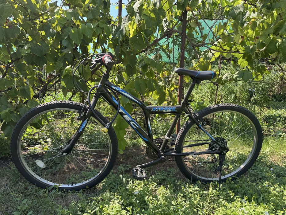 Bicicletă MTB Tec Strong Racing – ideală pentru oraș și off-road!
