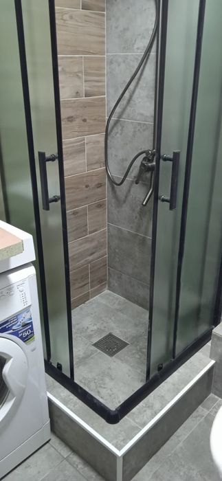 Кафелщик сантехник