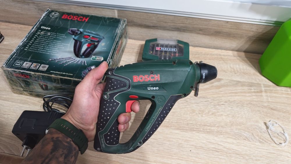 Акумулаторен перфоратор /винтоверт Bosch