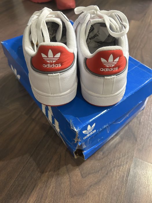 Оригинални обувки adidas