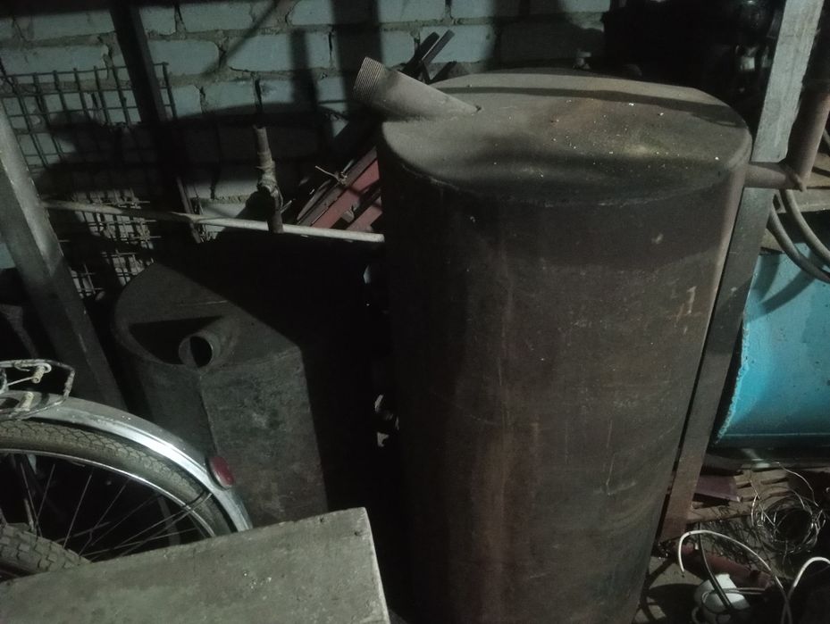 Продам бак металлический