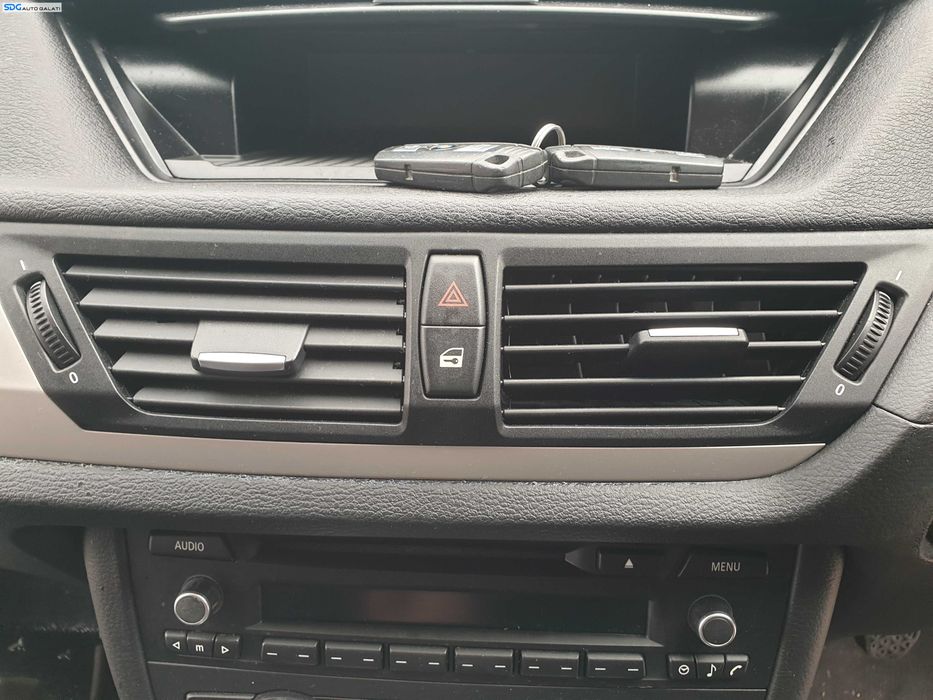 Gura Grila Aerisire Ventilatie Aer Bord Centrala BMW X1 E84 2009 - 2015 [K8165]