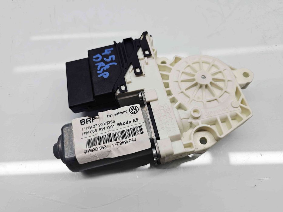 Motoras geam dreapta spate Skoda Octavia 2 (1Z3) [Fabr 2004-2013] 1K95