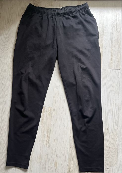 pantaloni decathloni negri