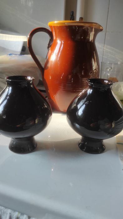 Глиняная посуда продаётся