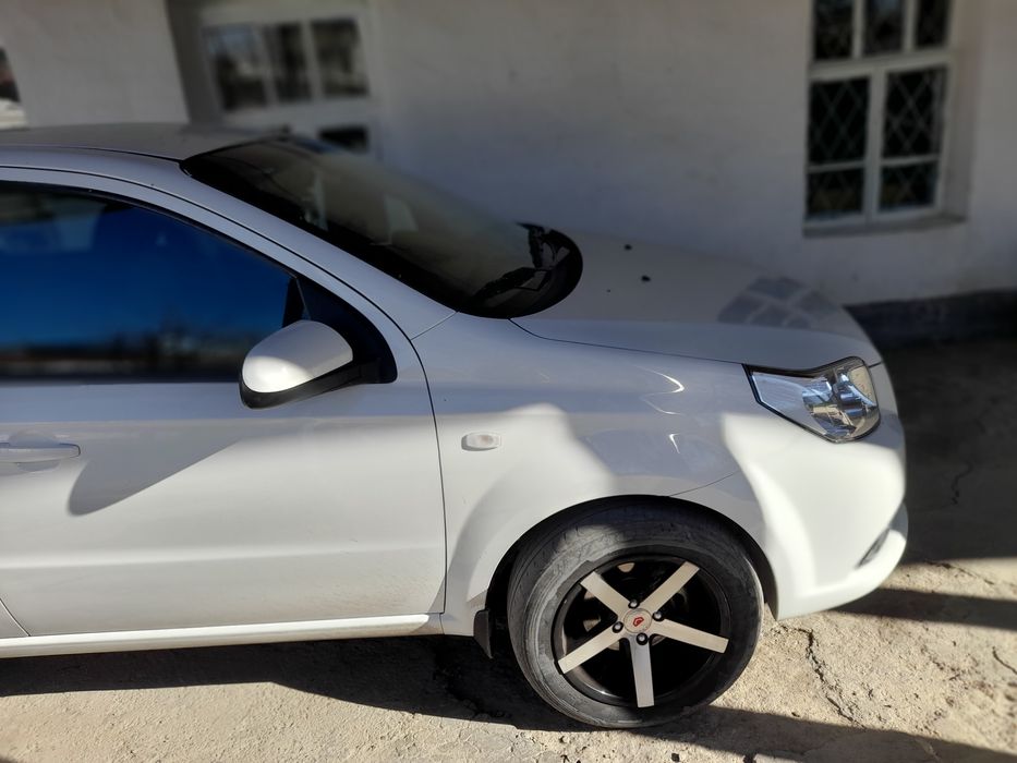 Срочно!!! nexia3 почти новая