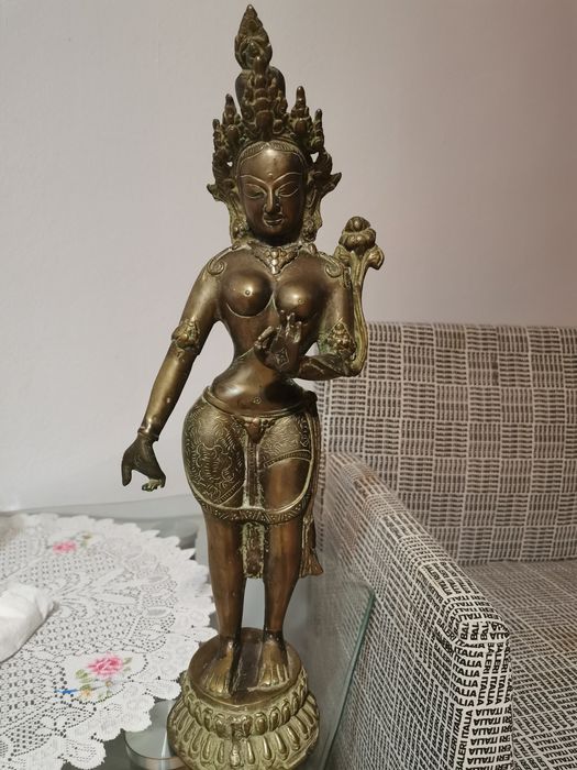 Statueta  veche din bronz