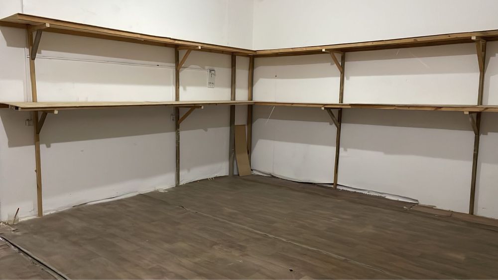 Сдается помещение напротив рынка Самал