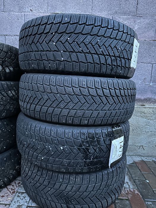 Продам резину 235/55/19 255/50/19