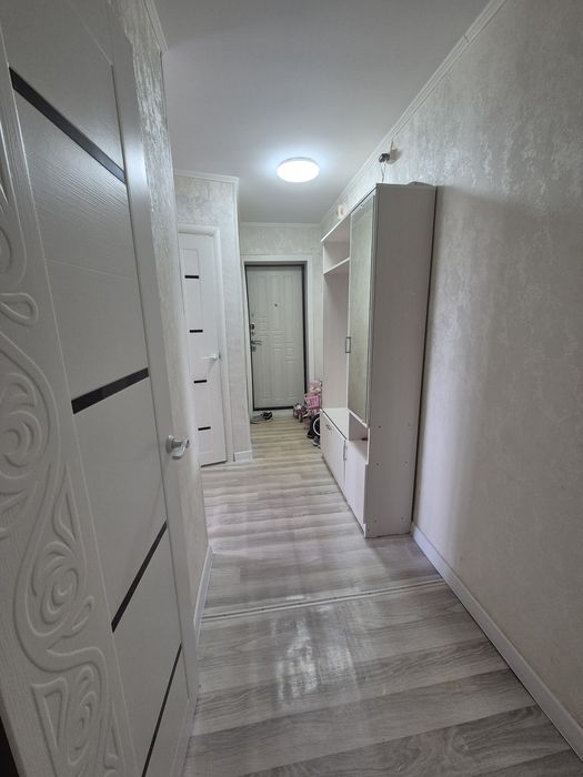 3-бөлмелі үи сатылаты