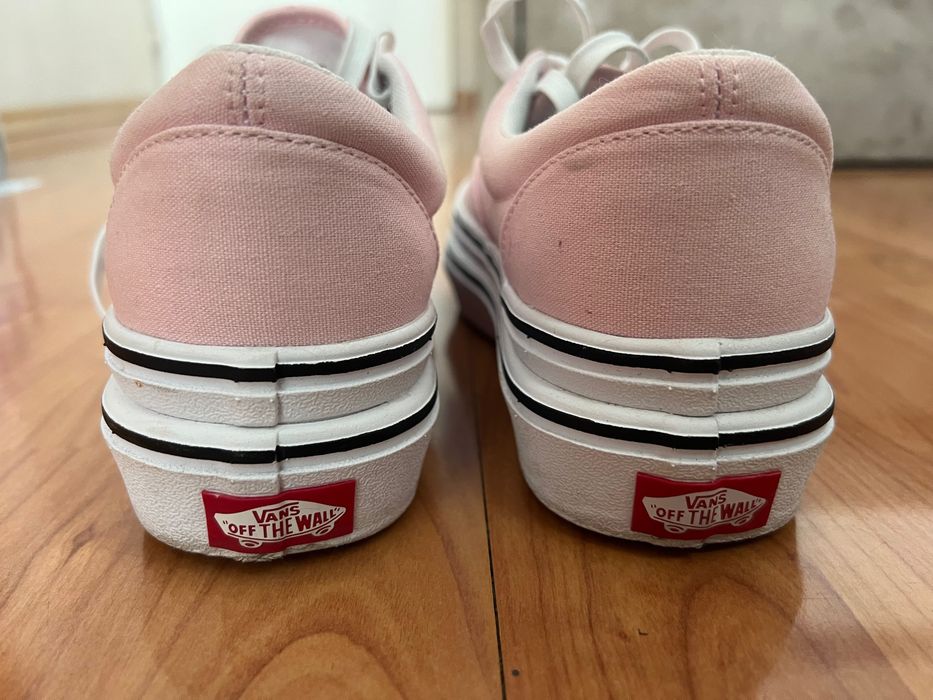 Vans кецове на платформа в бебешко розово, 37 номер