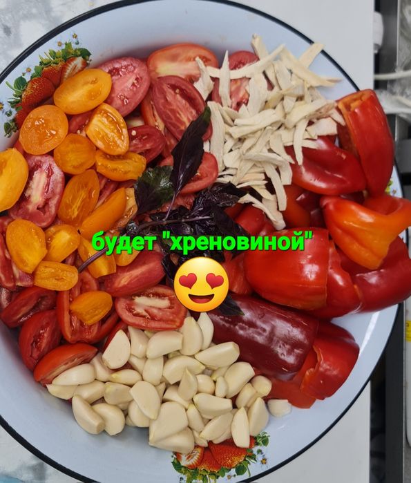 Соленья,салаты,варенья,компоты домашние